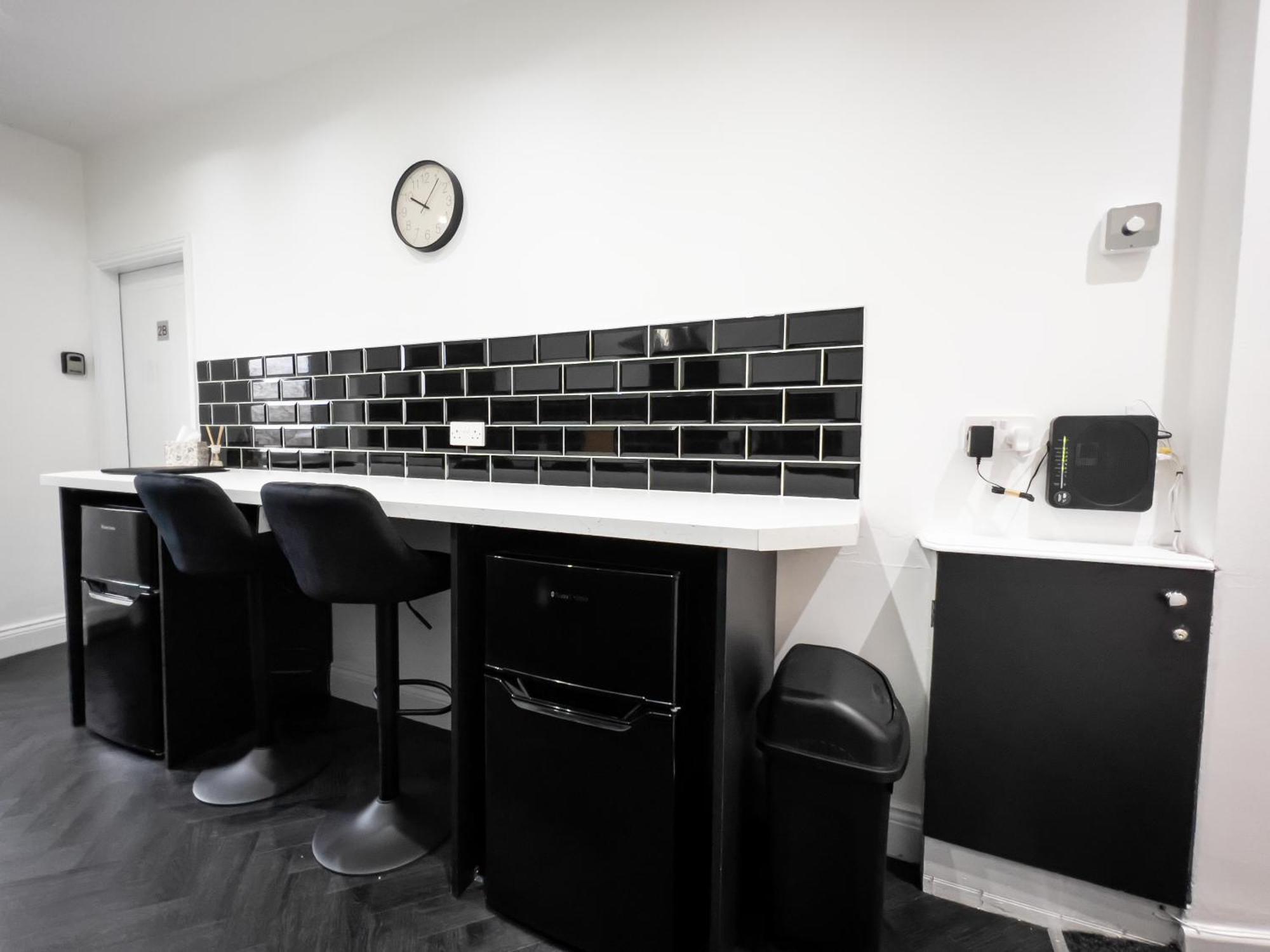 Newly Refurbished 6 Person En-Suite Apartment Tyne & Wear Newcastle Upon Tyne Killingworth ภายนอก รูปภาพ