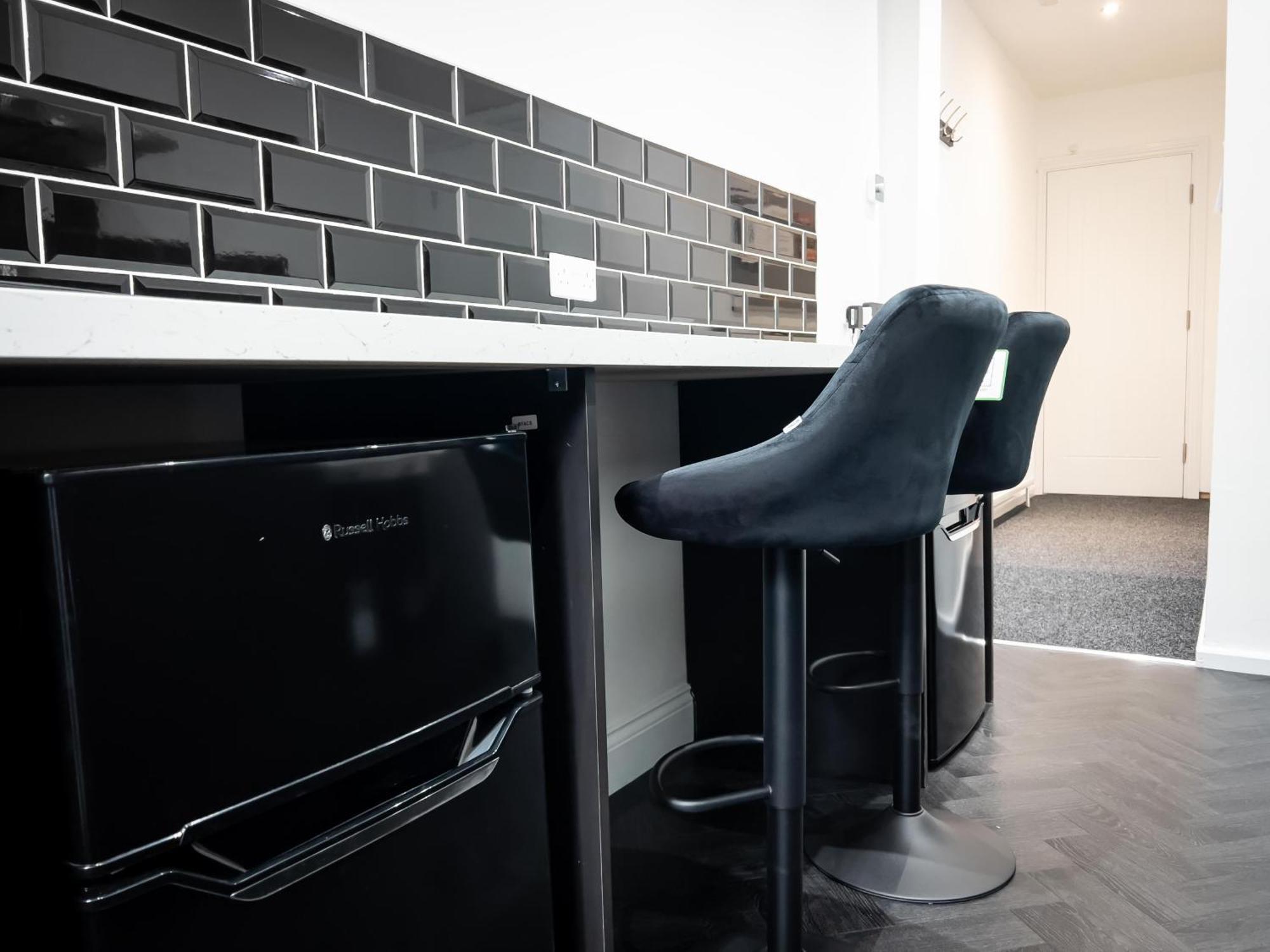 Newly Refurbished 6 Person En-Suite Apartment Tyne & Wear Newcastle Upon Tyne Killingworth ภายนอก รูปภาพ
